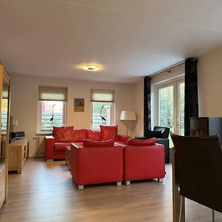 3-bed With Whirlpool De Koog