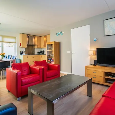 3-bed With Whirlpool Villa *