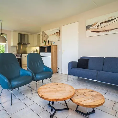 Villa 3-bed With Whirlpool De Koog